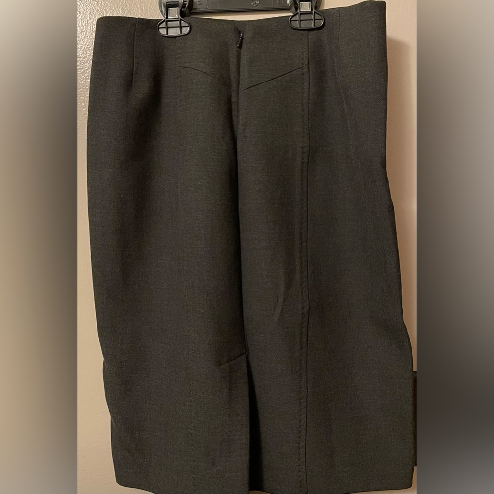 The Loft Pencil Skirt Size 0 NWT